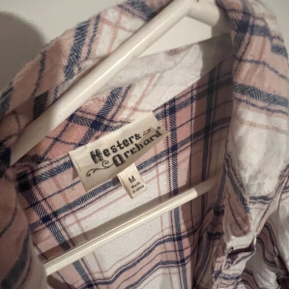 Hester & Orchard medium button down - Picture 5 of 7